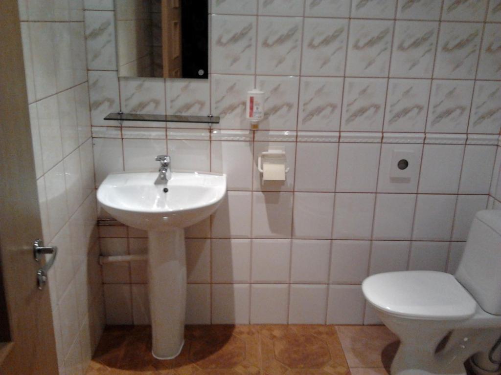 Urusel Guesthouse Tallinn Rom bilde