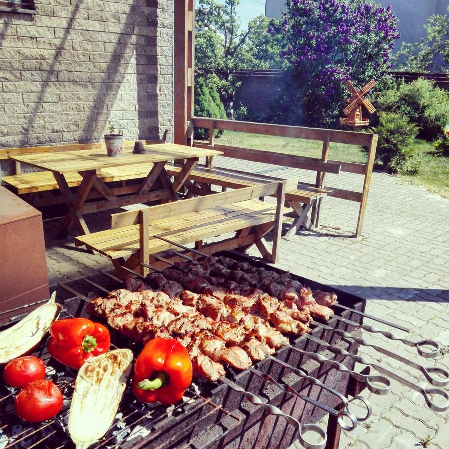 Urusel Guesthouse Tallinn Eksteriør bilde