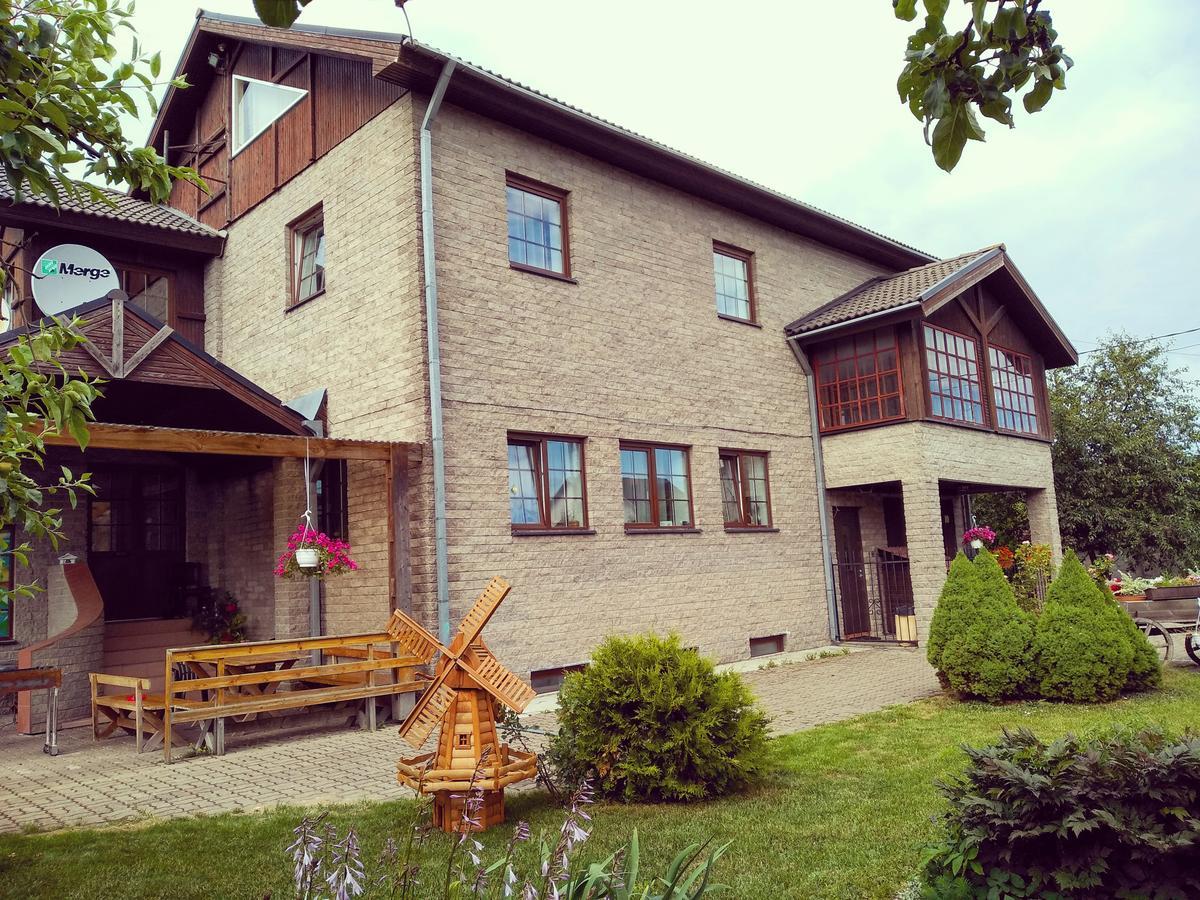 Urusel Guesthouse Tallinn Eksteriør bilde